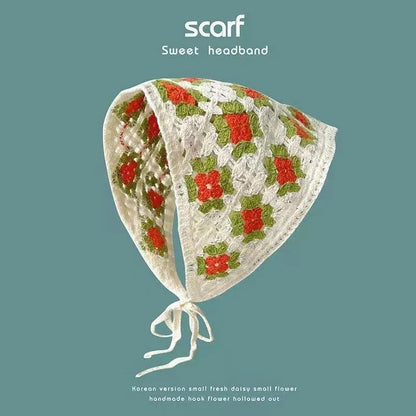 French retro triangle shawl in floral pattern, 100% cotton, 120cm sides for headscarf or neck wrap