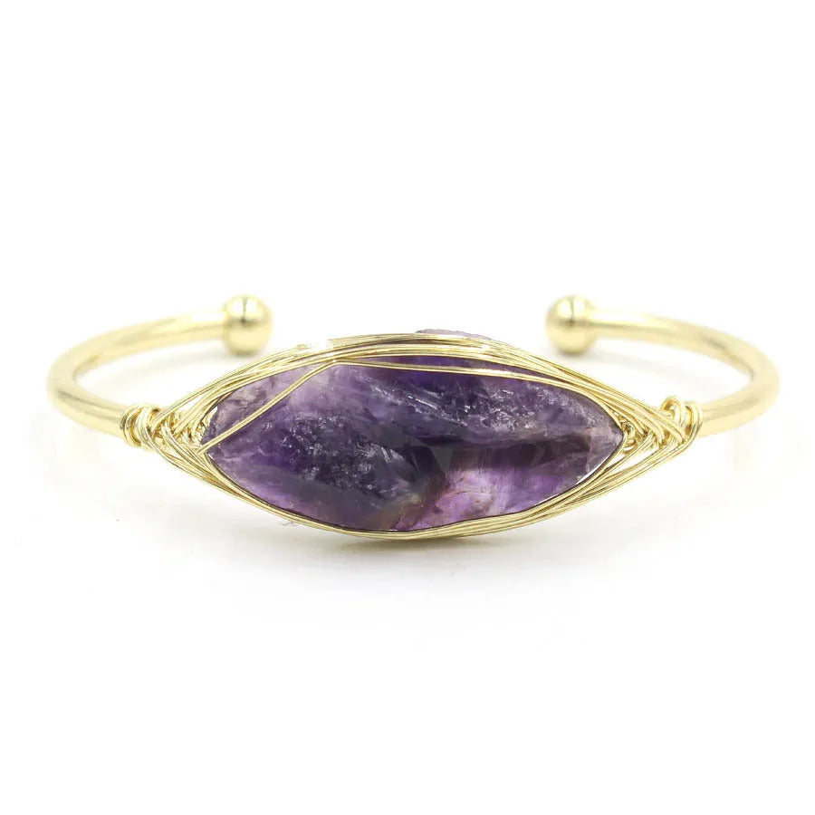 Natural raw gemstone crystal bracelet with 8mm ethnic beads and simple clasp in amethyst colour