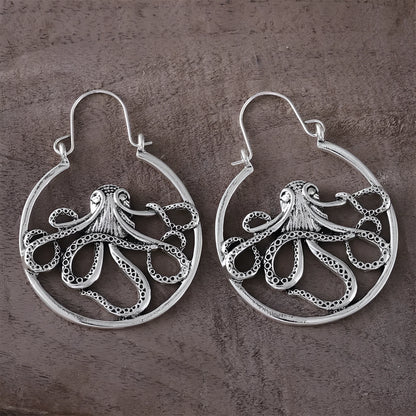 Vintage antique silver octopus earrings made from zinc alloy for unisex wear.