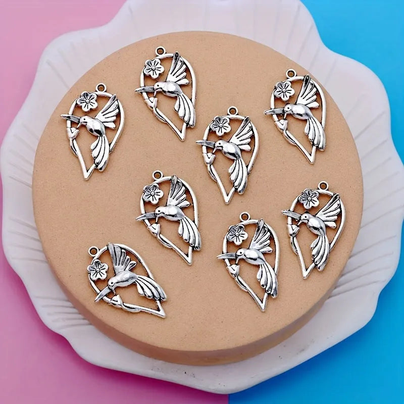 Alloy magpie pendant measuring 3.5cm with electroplated colour P234 finish for DIY jewellery