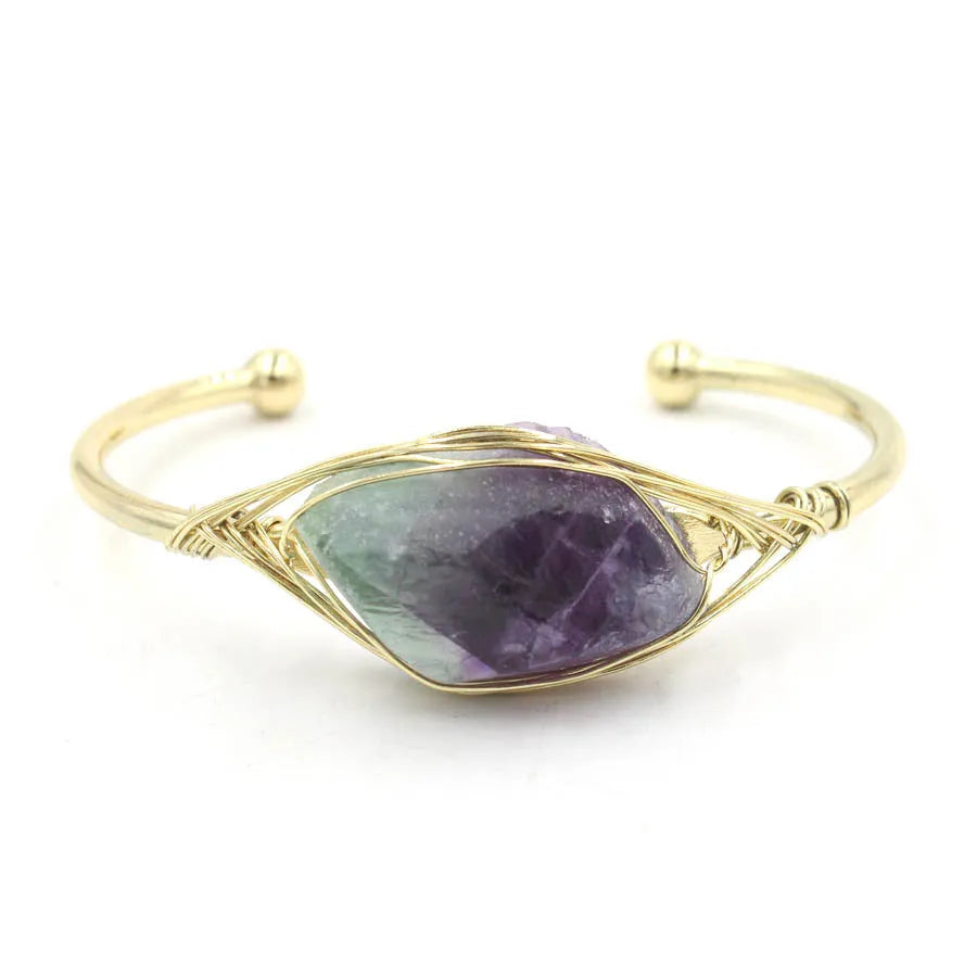 Natural raw gemstone crystal bracelet with 8mm ethnic beads and simple clasp in amethyst colour