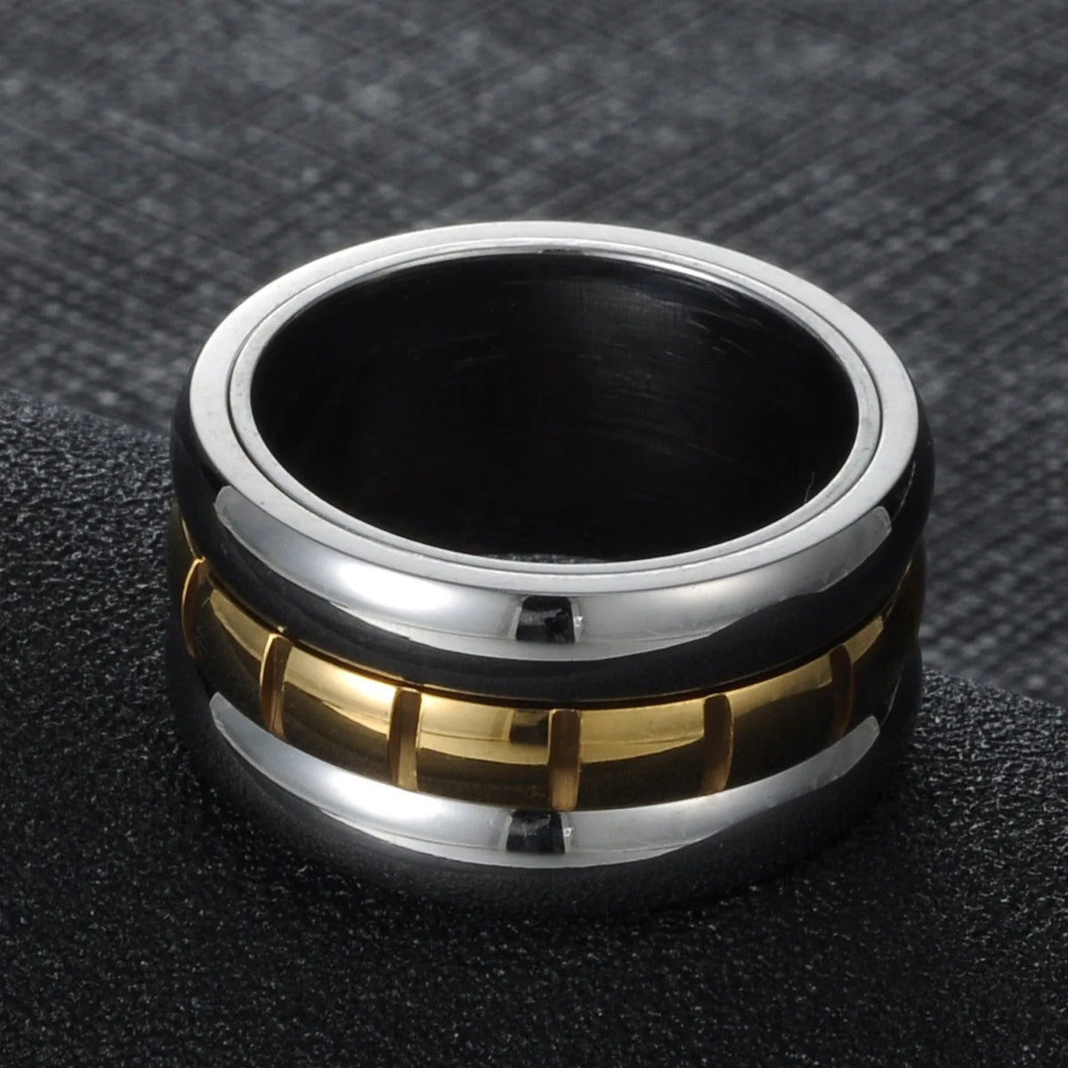 Ultra-wide gold titanium steel ring with rotatable knuckle tail in sizes 7-10