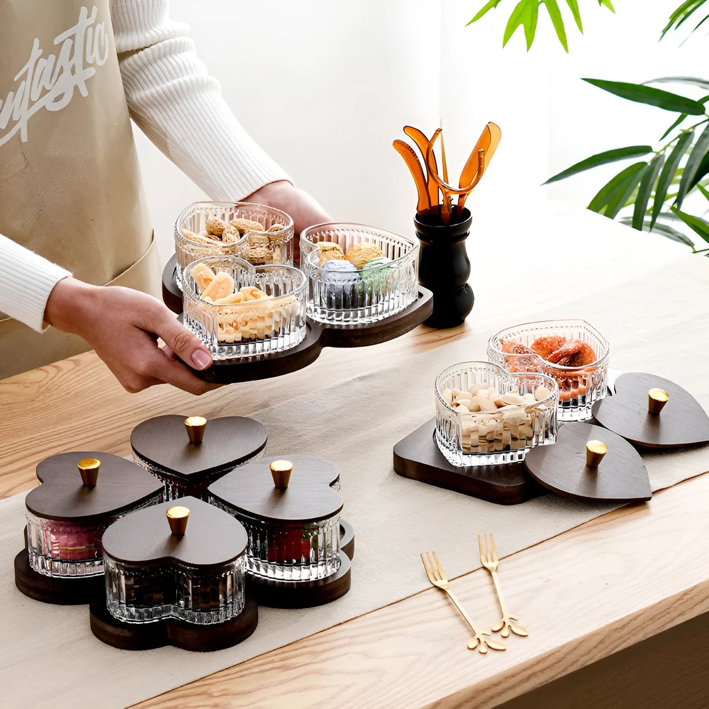 Transparent glass fruit platter with heart-shaped lid in 2-grid, 3-grid, 4-grid, and 5-grid tray options.
