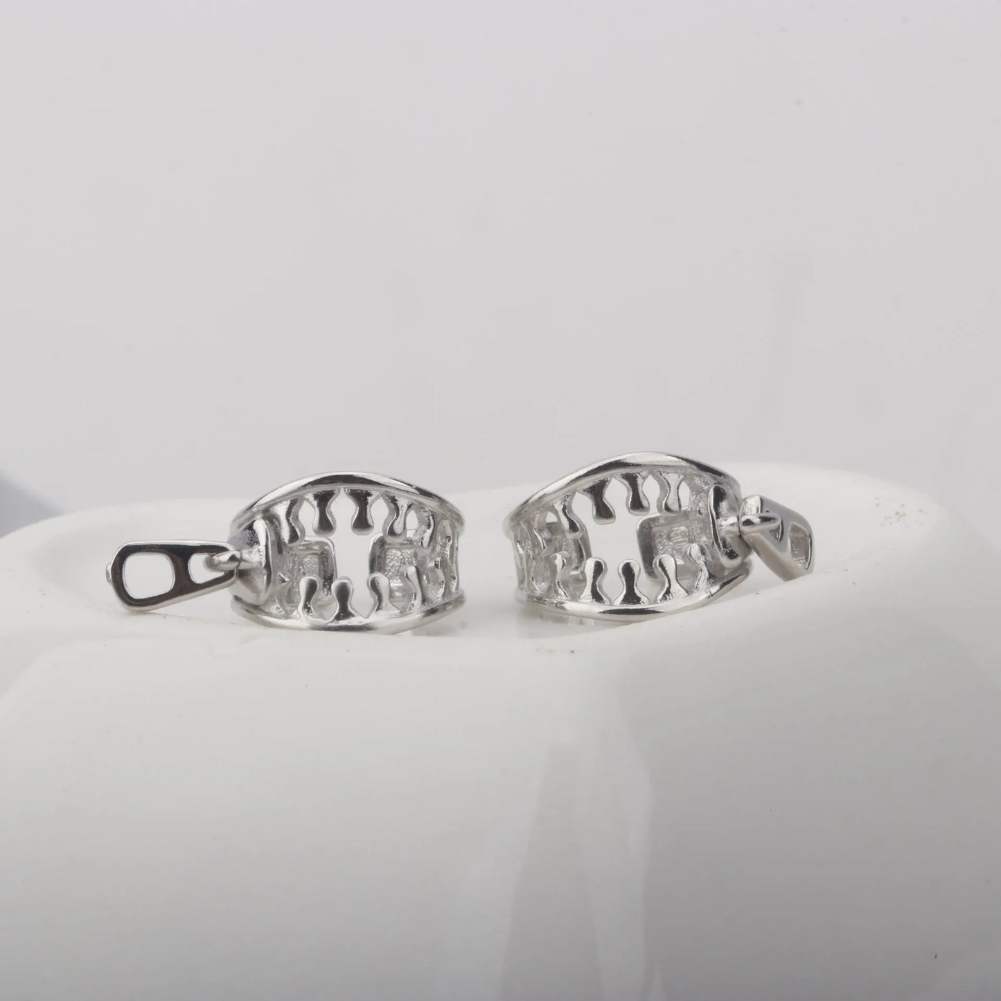 Copper geometric ear clip with zipper design and bone clip fastening