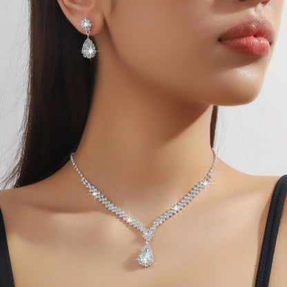 Rhinestone water drop shaped claw chain necklace and earrings jewellery set in selected colour