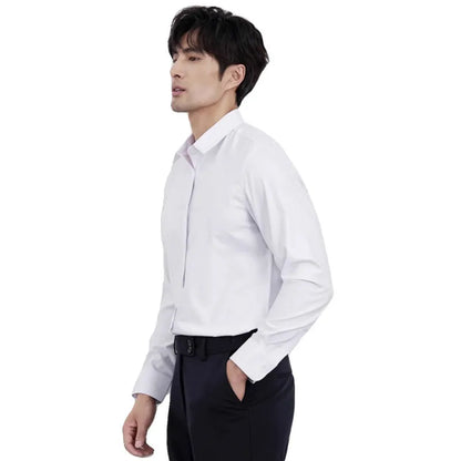 Wine red men's slim fit business shirt with long sleeves and non-ironing polyester blend fabric