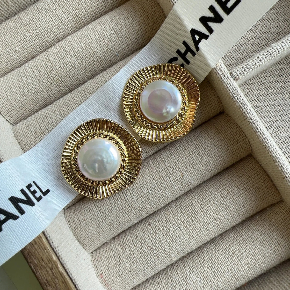 Round gold electroplated retro earrings for women with circular design elements