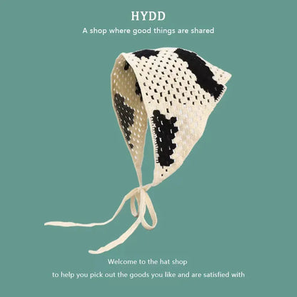 French retro triangle shawl in floral pattern, 100% cotton, 120cm sides for headscarf or neck wrap