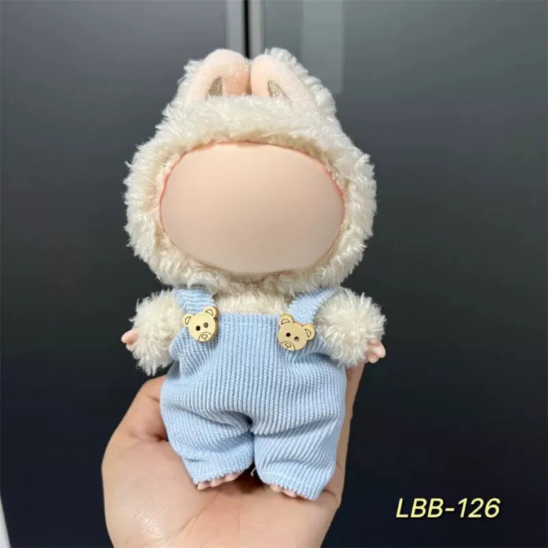 Plastic doll costume for 17cm vinyl figurine with multiple style options and measurement specifications