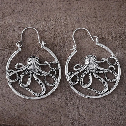 Vintage antique silver octopus earrings made from zinc alloy for unisex wear.