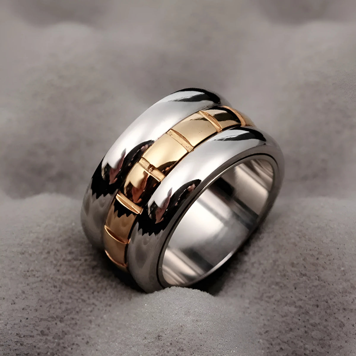Ultra-wide gold titanium steel ring with rotatable knuckle tail in sizes 7-10