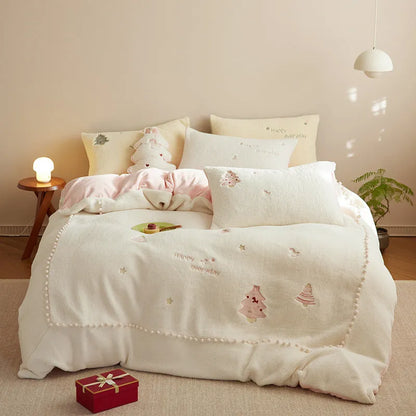 Winter Milk Fibre four-piece bedding set with Green Christmas Tree pattern on 100% cotton