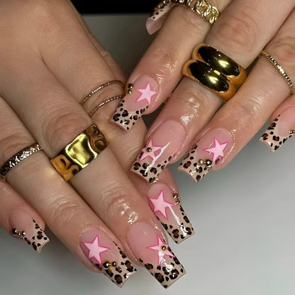 Leopard print French false nails with five-pointed star and pearl diamond accessories in retro European style