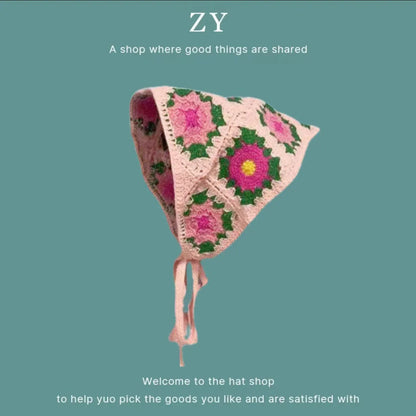 French retro triangle shawl in floral pattern, 100% cotton, 120cm sides for headscarf or neck wrap