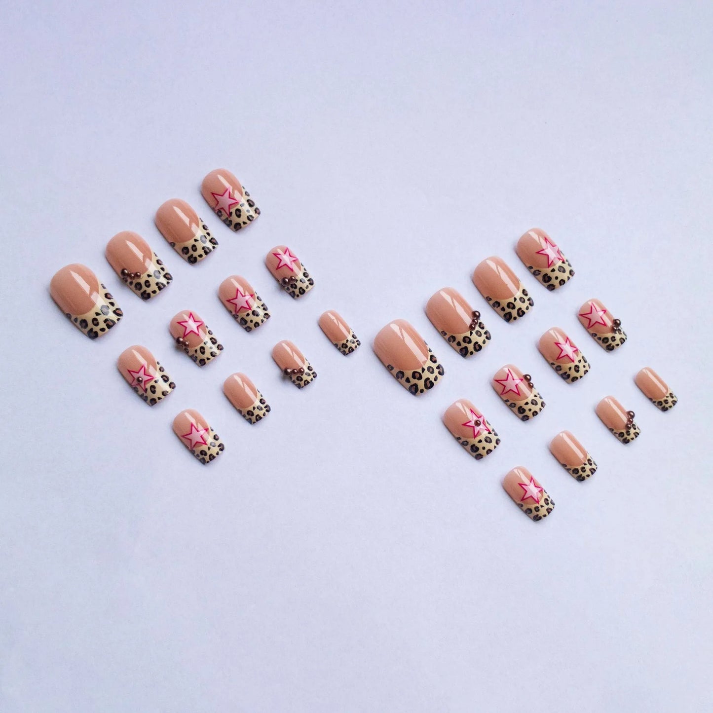 Leopard print French false nails with five-pointed star and pearl diamond accessories in retro European style