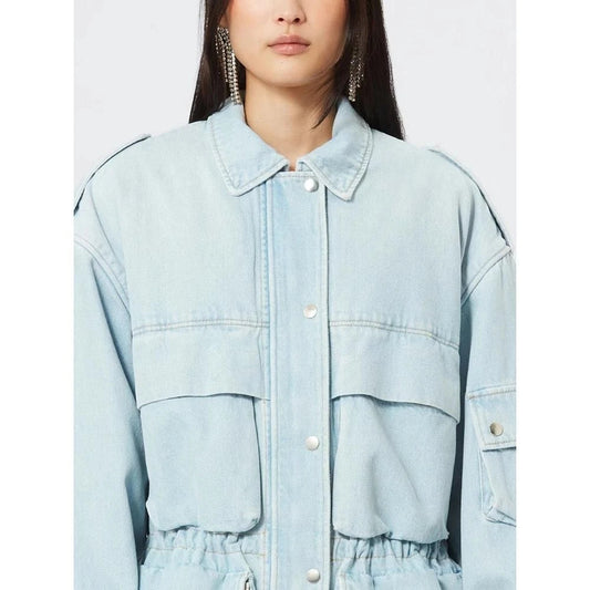 Chic patchwork denim jacket with practical pockets and button details, perfect for casual and semi-formal occasions.