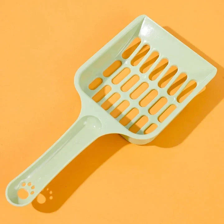 A large, high-quality cat litter scoop with a perforated design and ergonomic handle for efficient and comfortable litter box cleaning