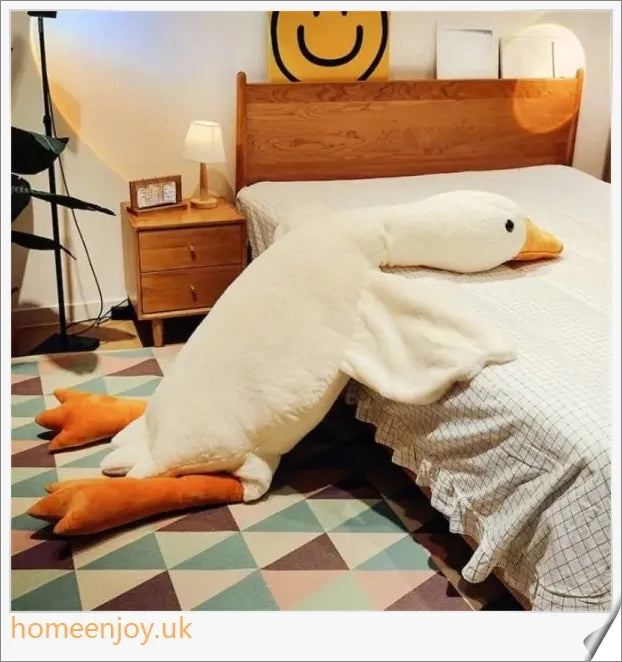 Homeenjoy UK Bruce The Goose Giant Weighted Plush Toy