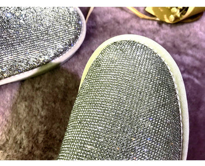 Rhinestone-embellished snow boots for women with durable rubber soles and warm insulation
