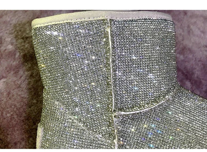 Rhinestone-embellished snow boots for women with durable rubber soles and warm insulation