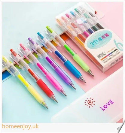 A colourful 3D jelly pen with vibrant, water-based pigments for bold, shimmering lines that inspire creative expression.