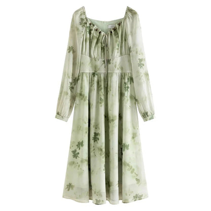 Elegant Chinese-inspired dress with a romantic, sophisticated design in creamy-white colour