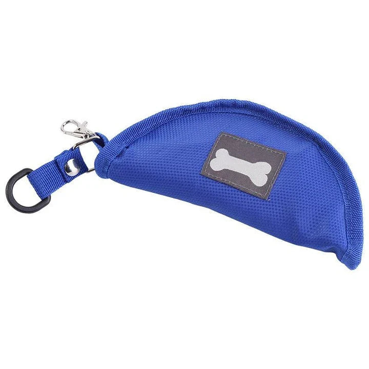 Collapsible pet bowl made of polyester, available in various colours, for outdoor adventures and activities with pets
