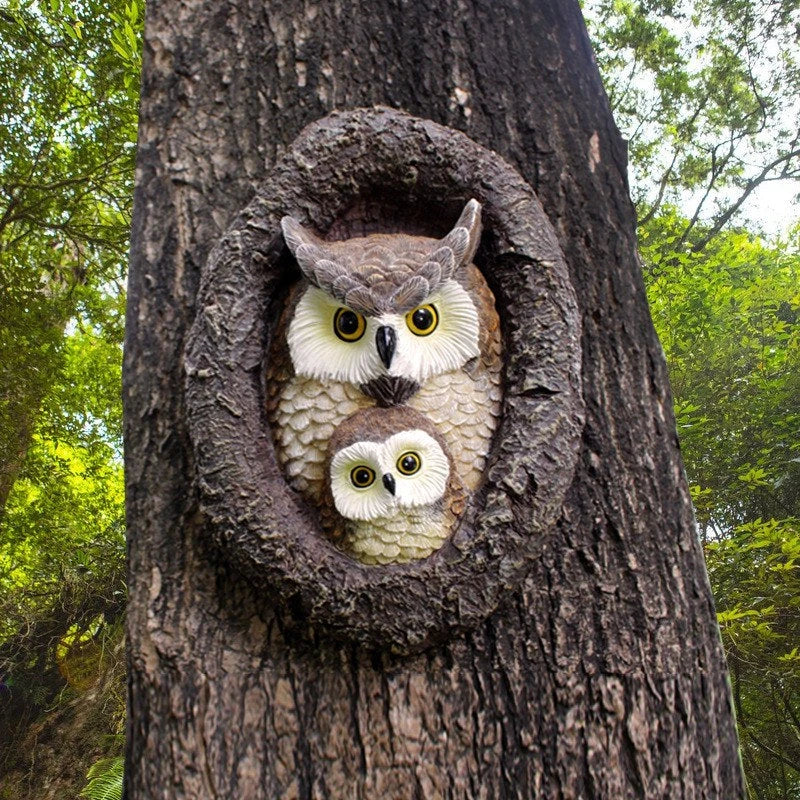 Charming mother and child owl resin ornament for hanging in British gardens and outdoor spaces