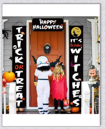 Halloween One-Eyed Doorbell with a movable, lighted eyeball that delivers spooky greetings