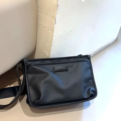 Small square Oxford cloth crossbody bag in trendy cool colour for leisure travel
