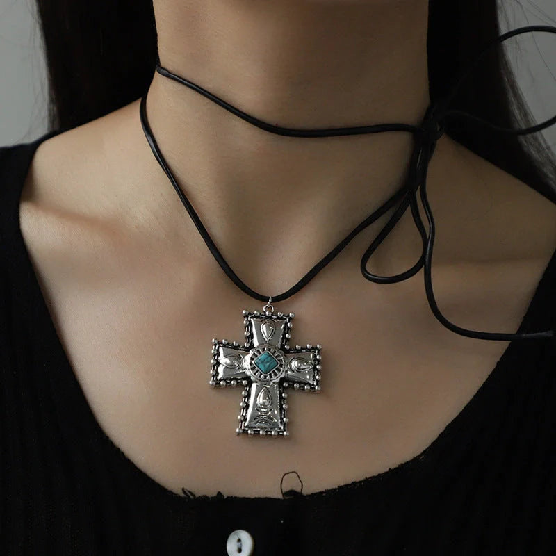 Elegant turquoise and cross-patterned personalized necklace set with vintage-inspired design