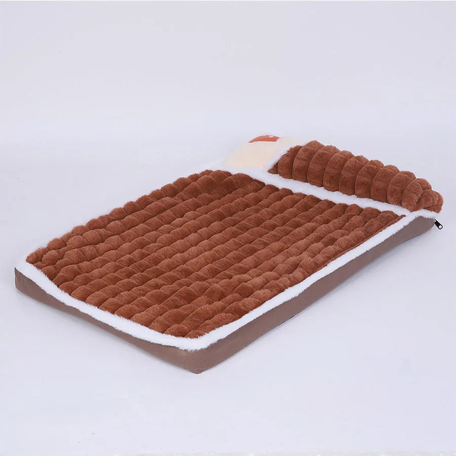 Large washable dog mat with detachable cover in grey colour, sized for autumn and winter use.