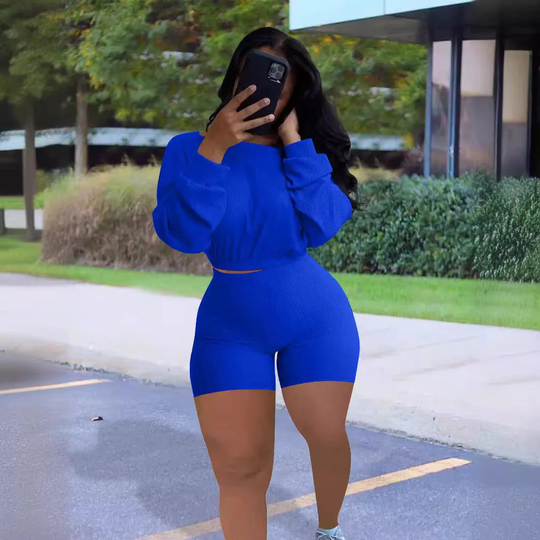Women's sunken stripe off-the-shoulder two-piece set with long sleeves and matching shorts