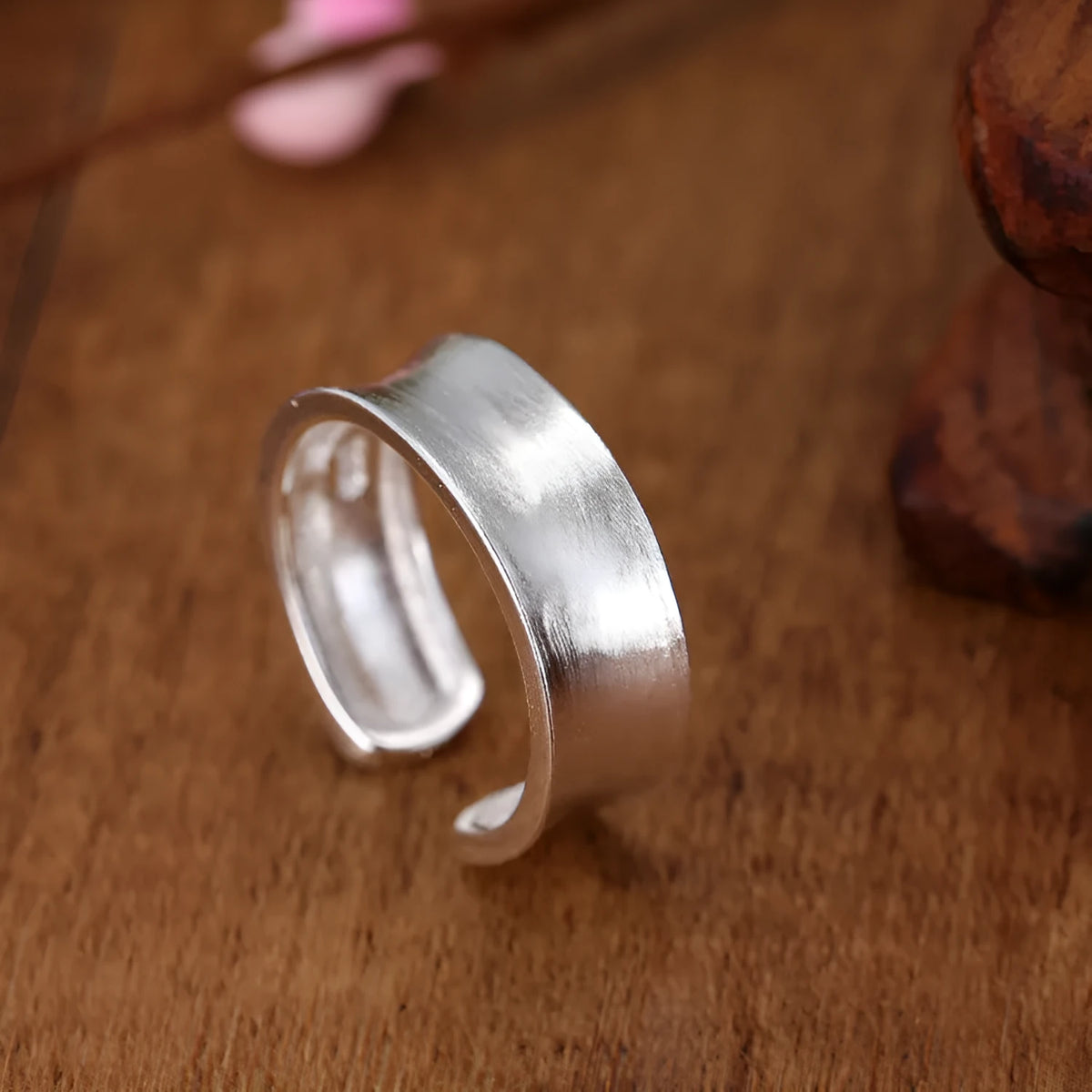 Adjustable geometric open ring with frosted sterling silver finish and Korean design