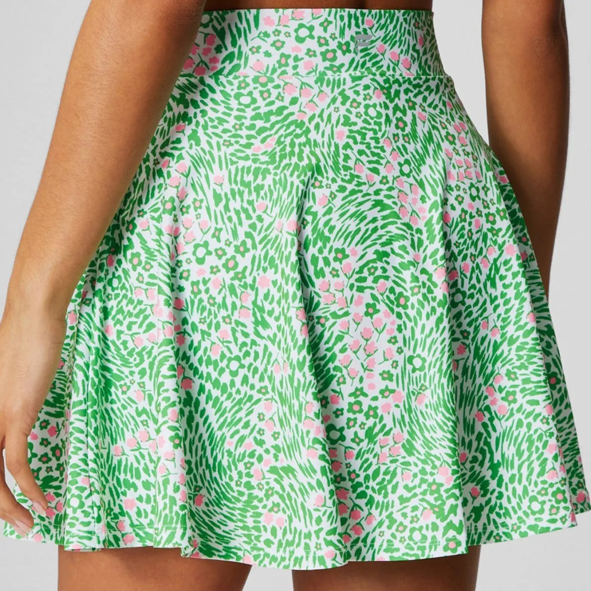 Women's high waist half-length sports skirt in blue, shown for golf tennis badminton.