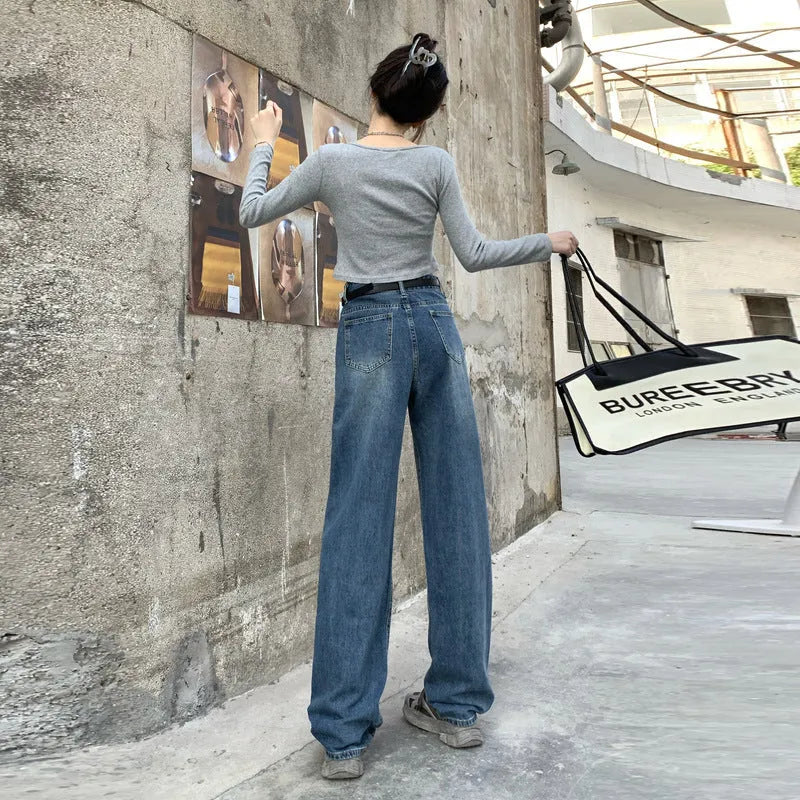 Women's retro straight jeans in retro blue, high-waist trousers design with straight leg cut