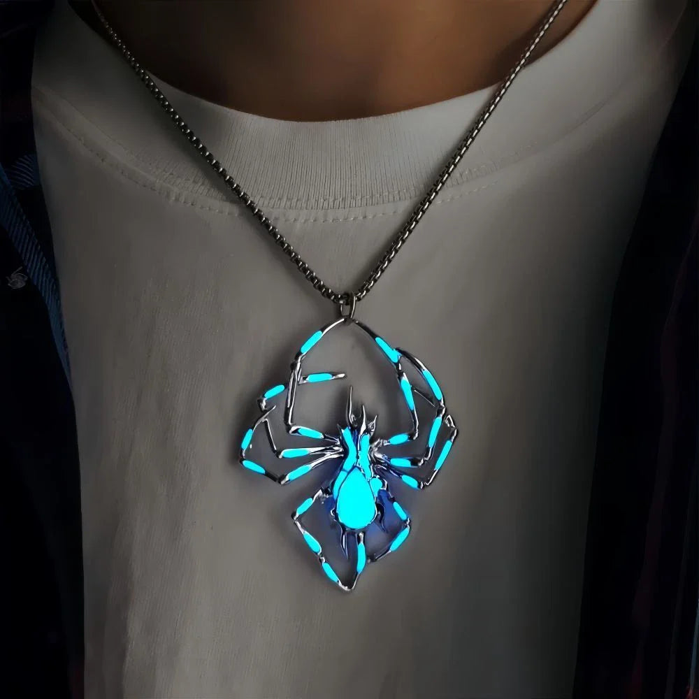 Glow-in-the-Dark Halloween Spider Necklace - Luminous Jewelry with Vintage-Inspired Stereo Design