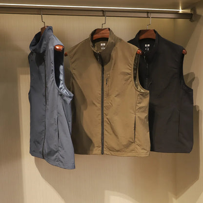 Men's straight-cut nylon vest cardigan in army green with side pockets