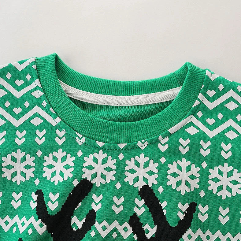 Green boys' sweatshirt with animal cartoon patterns and long sleeves for autumn wear