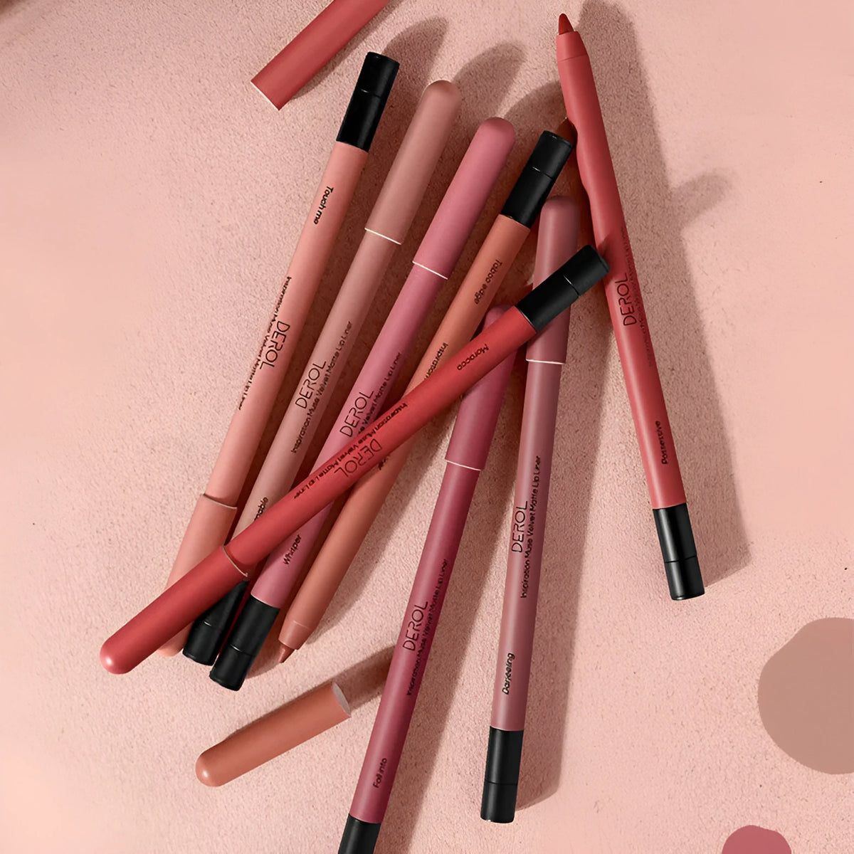 Matte lipstick and lipliner velvet mist, 0.6g, 14.9cm, shown in shades C01 to C08