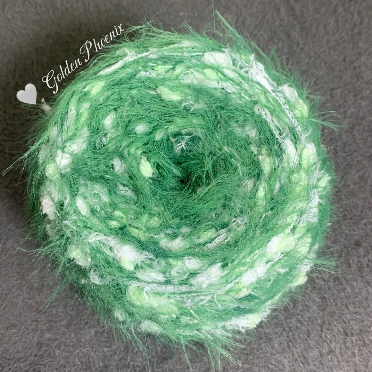 Soft polyester braiding thread, 6.0mm crochet effect, six strands, 100g approximately 40-50 metres, in seven colourways