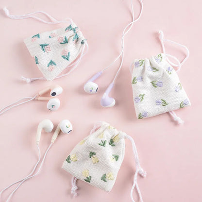 Wired in-ear earphones with round hole or Type-C interface, ABS cable, for mobile phone and computer