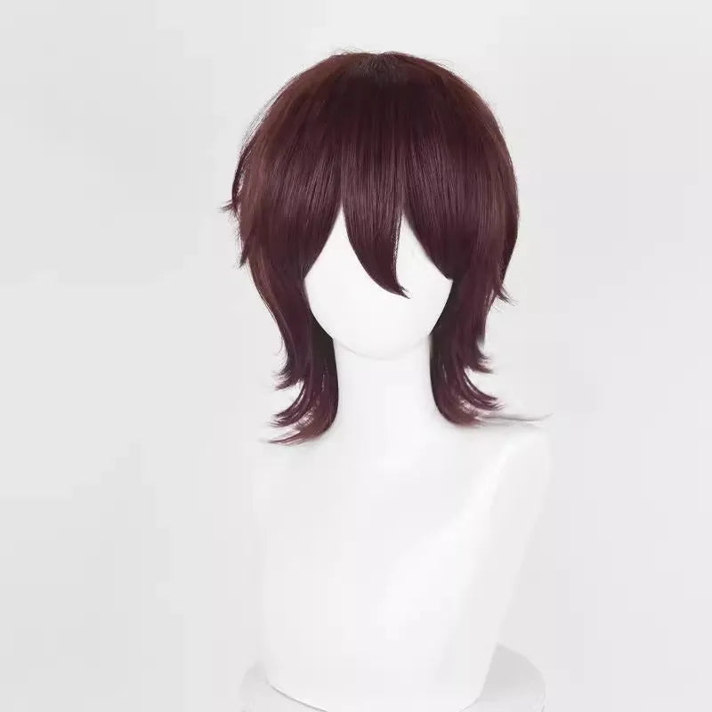 Short-length anime cosplay wig in high-temperature fibre on a stand.