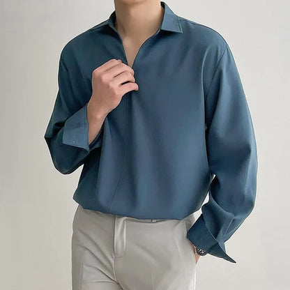Men's loose fit casual pullover shirt in solid colour with long sleeves and non-ironing fabric