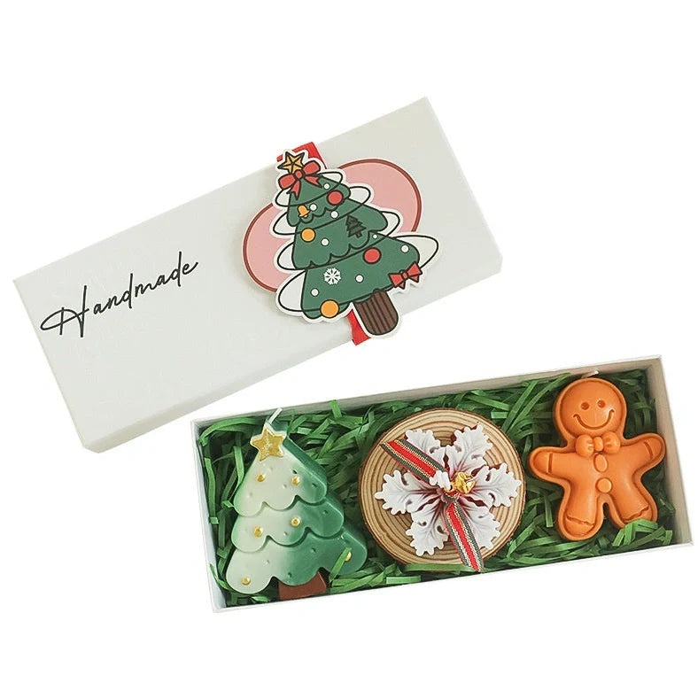 Handmade Christmas scented candle gift set with 9 designs, wooden display pad, and handbag