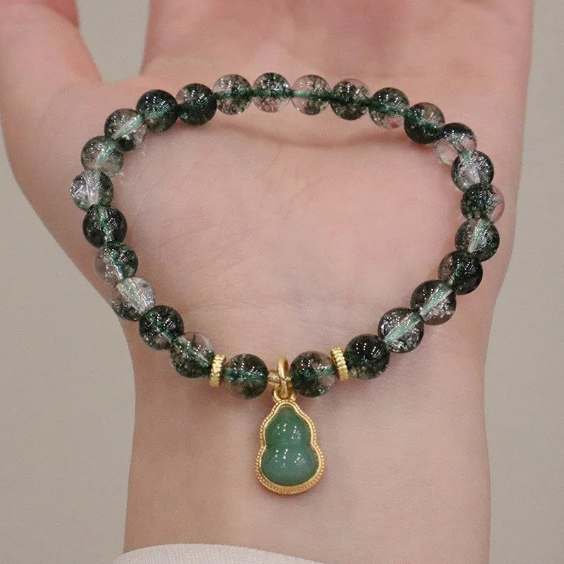 Natural citrine and green phantom quartz crystal women's bracelet with heart-shaped charms, manual processing and pearl elements, adjustable women's jewellery accessory