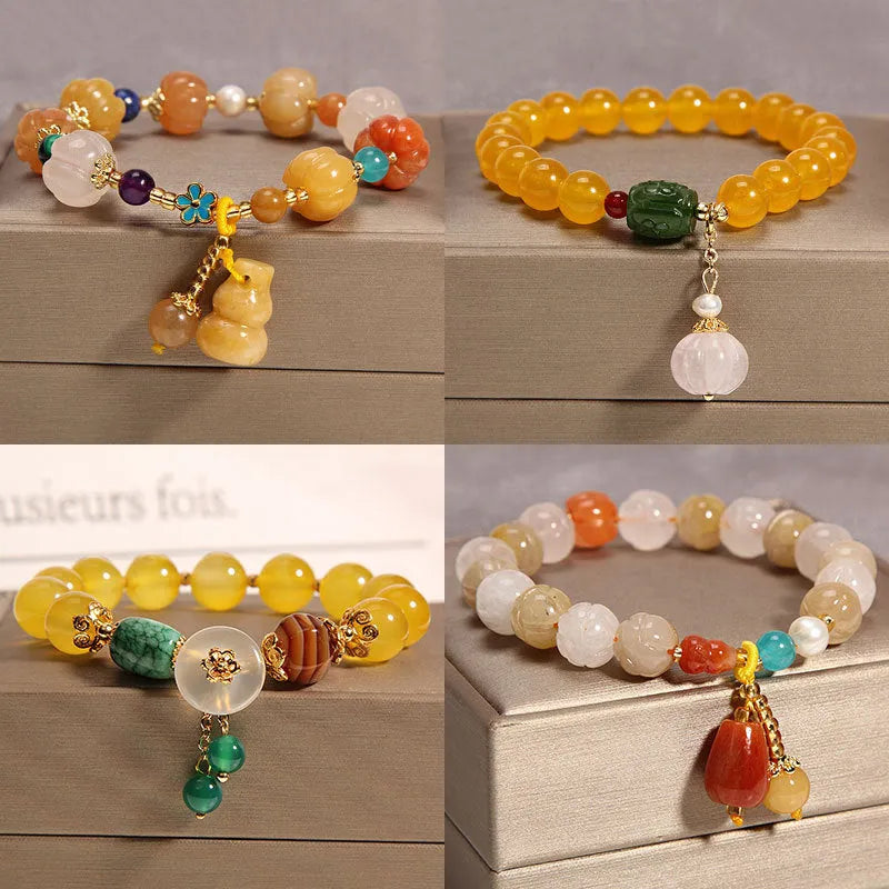 Yellow agate crystal bracelet for women with gold silk threading, Japanese and South Korean style jewellery, khaki-coloured accessory suitable for everyday wear or special occasions, one bracelet included in packaging