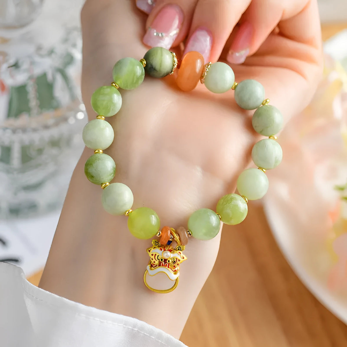 Green milk-in-water Xingshi jade pendant bracelet with 10mm geometric beads in retro women's jewellery style