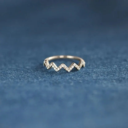 Adjustable Wave Pattern Zircon Ring in 925 silver with gem inlays