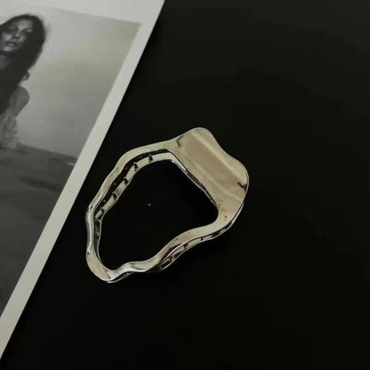Women's zinc alloy hair barrettes in gold and silver with square, arc, and triangle shapes